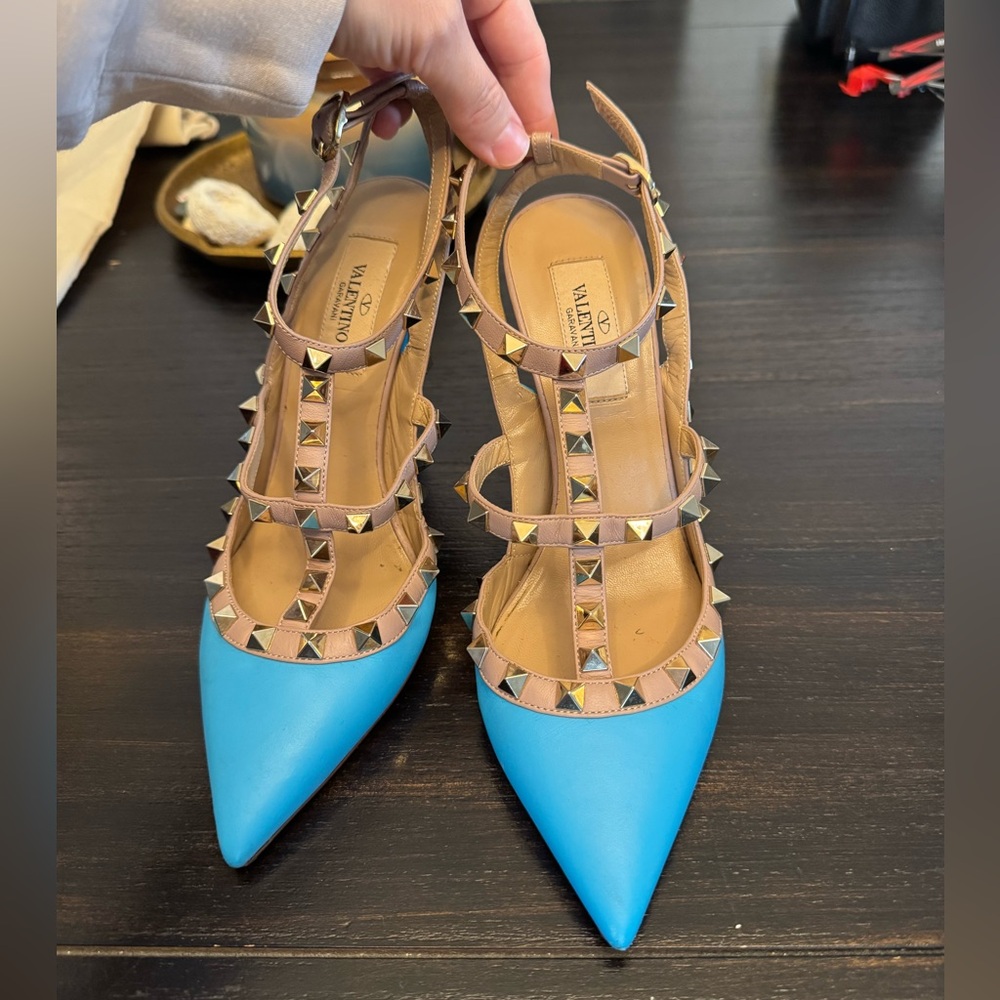 Valentino Blue Tan Rockstud Heels